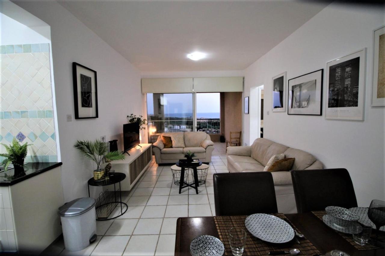 Cosea Living: Seaside 2 Bedroom Flat Kings Palace 209 Paphos Extérieur photo