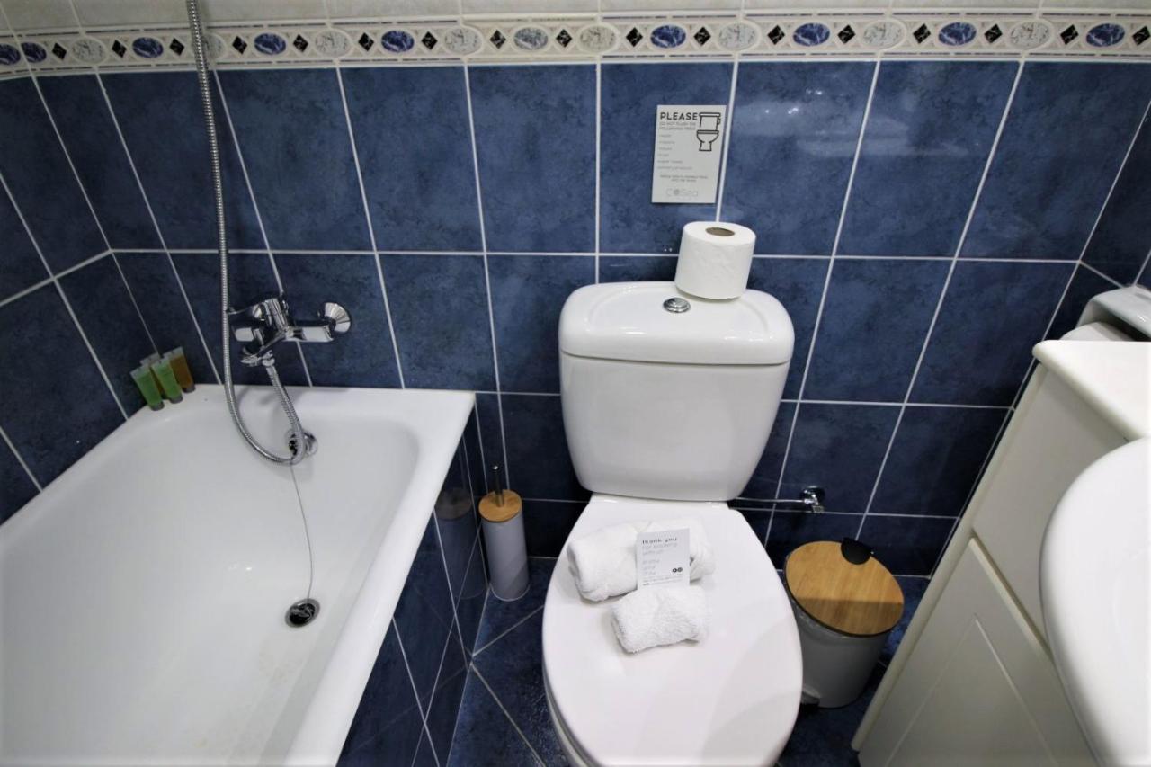 Cosea Living: Seaside 2 Bedroom Flat Kings Palace 209 Paphos Extérieur photo