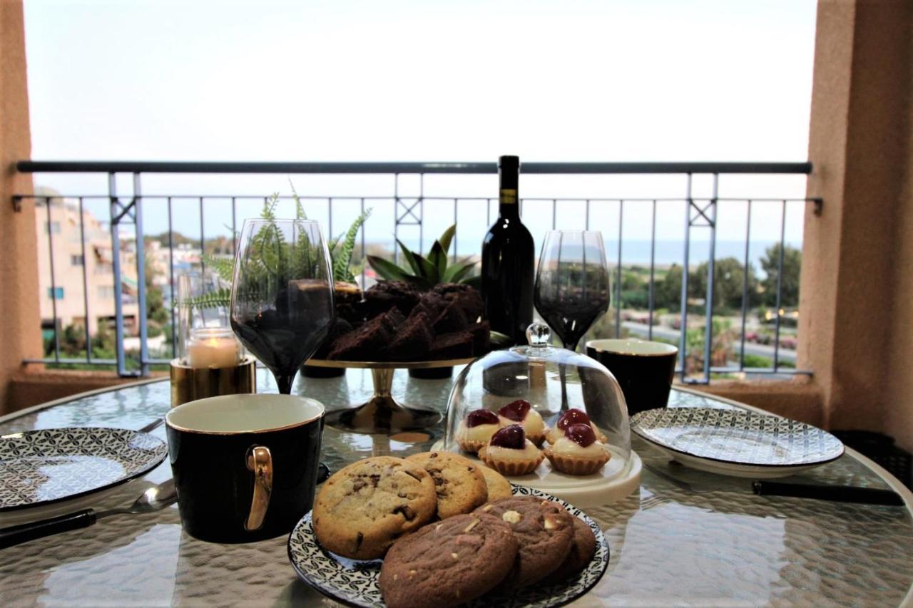 Cosea Living: Seaside 2 Bedroom Flat Kings Palace 209 Paphos Extérieur photo